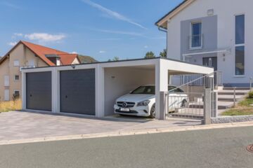 ZAPF Betonfertiggarage mit Beton-Carport