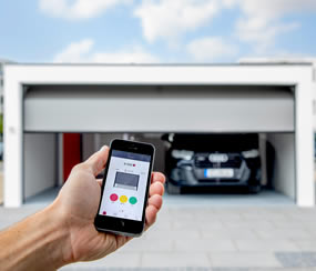 Moderne Garagensteuerung mit ZAPF Connect